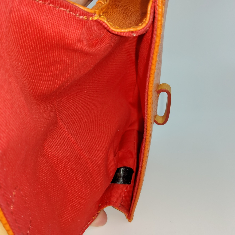 Dooney & Bourke Orange Leather Wallet with Tan Tab - Picture 7 of 12